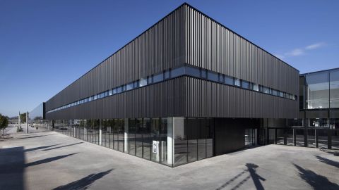 Copyright: www.christof-reich.com Multifunktionshalle 1 nach Modernisierung