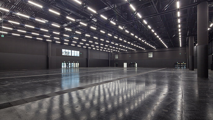 Die Halle 1 im Messezentrum besticht durch modernste Technik.