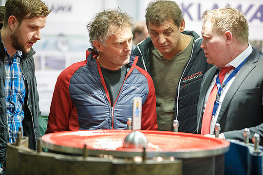 Austauschen und Netzwerken bei der RENEXPO INTERHYDRO 2019 (c) MZS/Habring