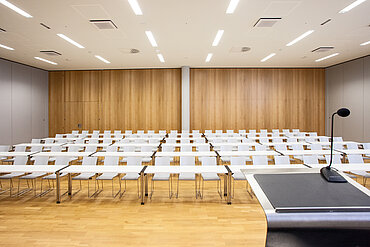 Room 6 with parliament seating