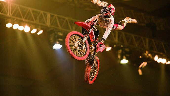 Eine action-geladenen Show für Jung und Alt bietet die Masters of Dirt Show in der Salzburgarena.